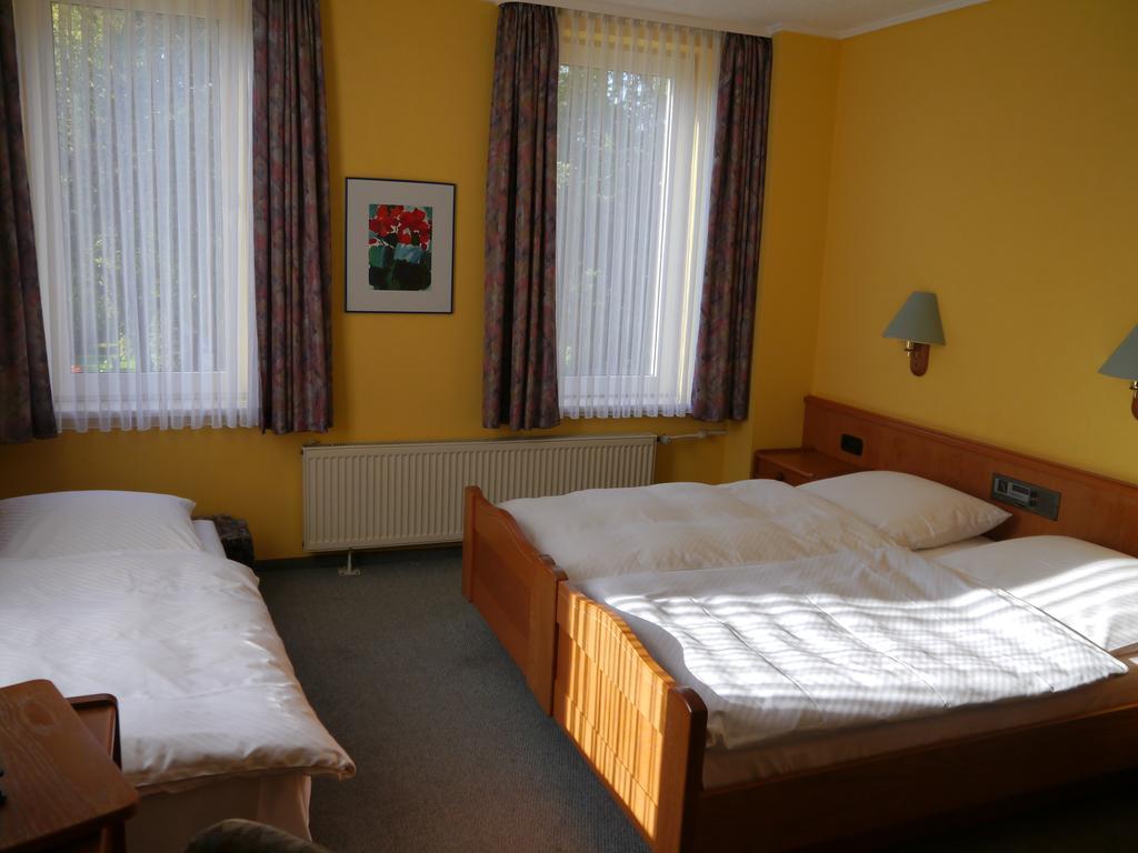 Hotel Deutsche Eiche In Northeim Chambre photo