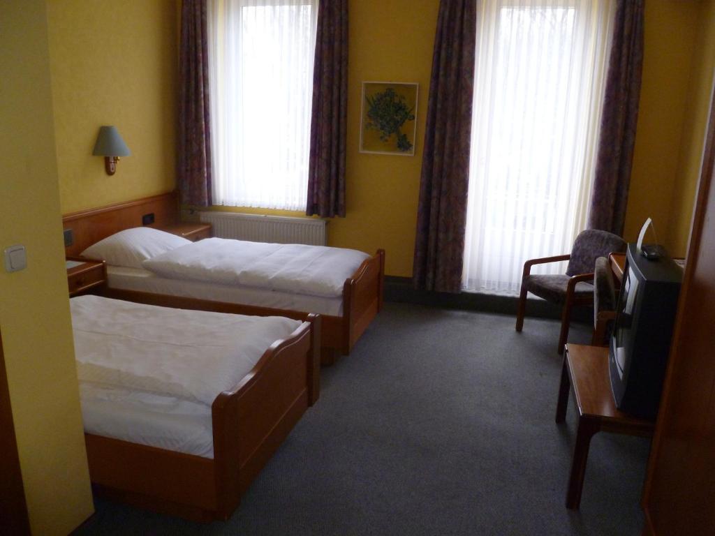 Hotel Deutsche Eiche In Northeim Chambre photo